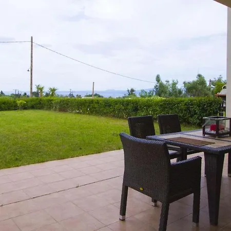 Holiday home βιλα νικη *